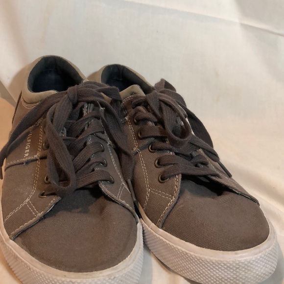 Tommy Hilfiger Men’s Casual Shoes - Picture 3 of 3